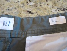 Gap City Shorts Size 14 Color Green NWOT