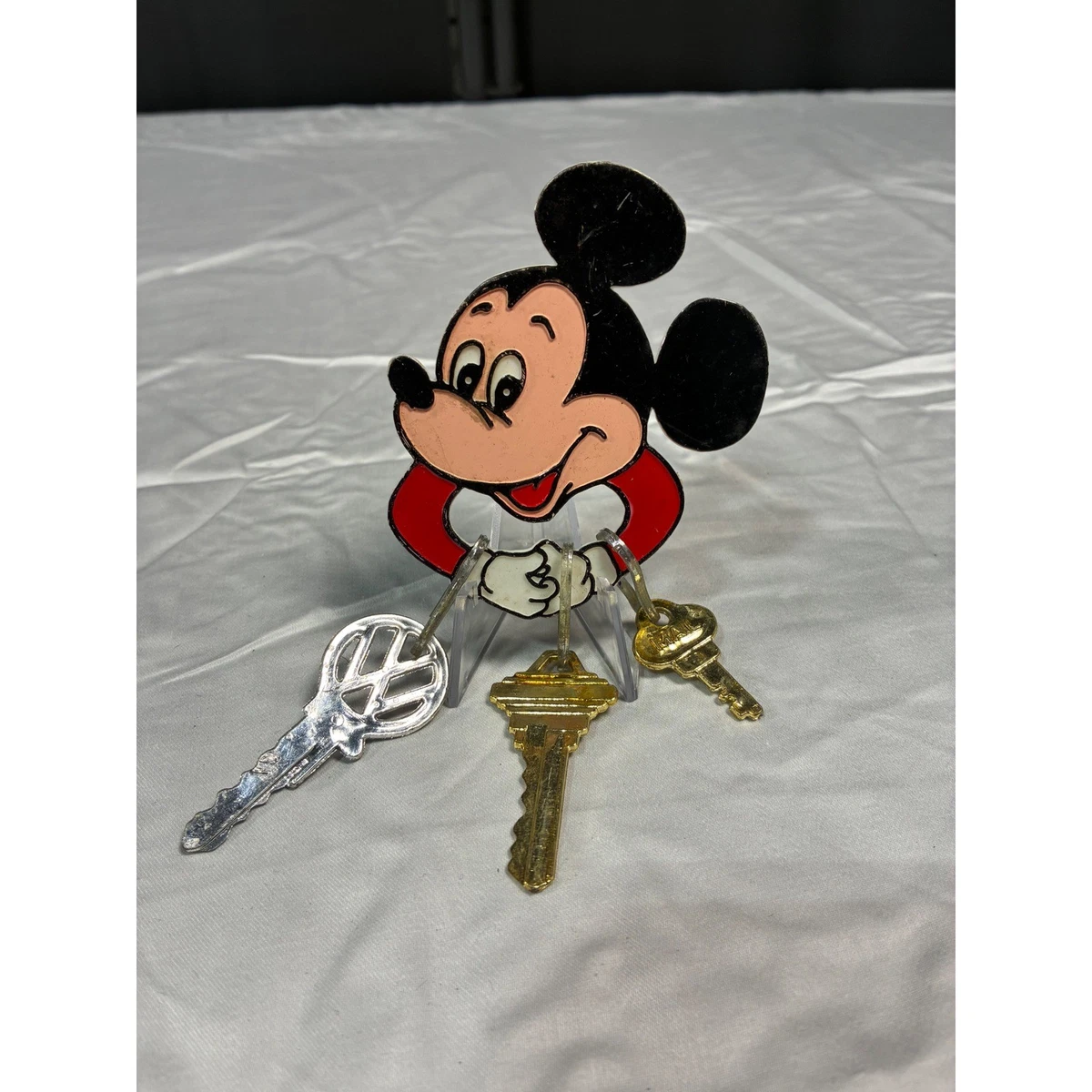 Mickey Mouse Disney Keychains (1968-Now) for sale | eBay