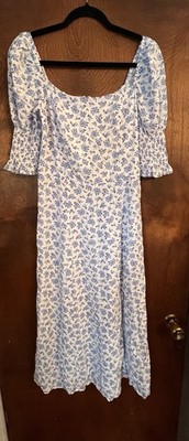 Mi Ami for Francesca's Women s White/Light Blue Floral Dress Size M