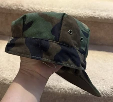 US Marine Corps USMC Woodland Camo 8 Point Utility Cover Hat Cap Medium