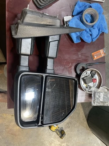 2020 Ford Superduty Power Everything, Blind Spot Mirror Passenger Side