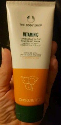 The Body Shop VITAMIN C Overnight Glow Revealing Mask 3.3 Oz