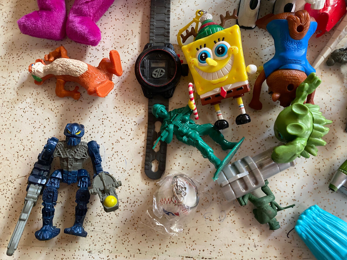 Vintage To Now Toy Lot Action Figured Accessories Weapons Vintage To Now Toy Lot Action Figured Accessories Weapons