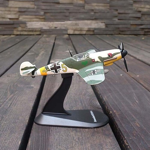 Avión de combate Messerschmitt Bf-109 modelo militar fundido a presión de... - Imagen 12 de 13
