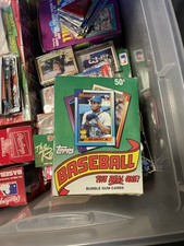 Topps Baseball Card Box The Real One!  Bubble Gum Cards 1990 *Sealed*