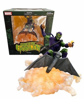 Marvel Comic Gallery Spider Man - Green Goblin Deluxe  11''Inch PVC Statue 2023