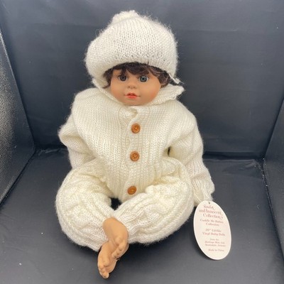 Heritage Mint Ltd. Sweet And Innocent Collection Cuddle Me 20''  Vinyl Baby Doll