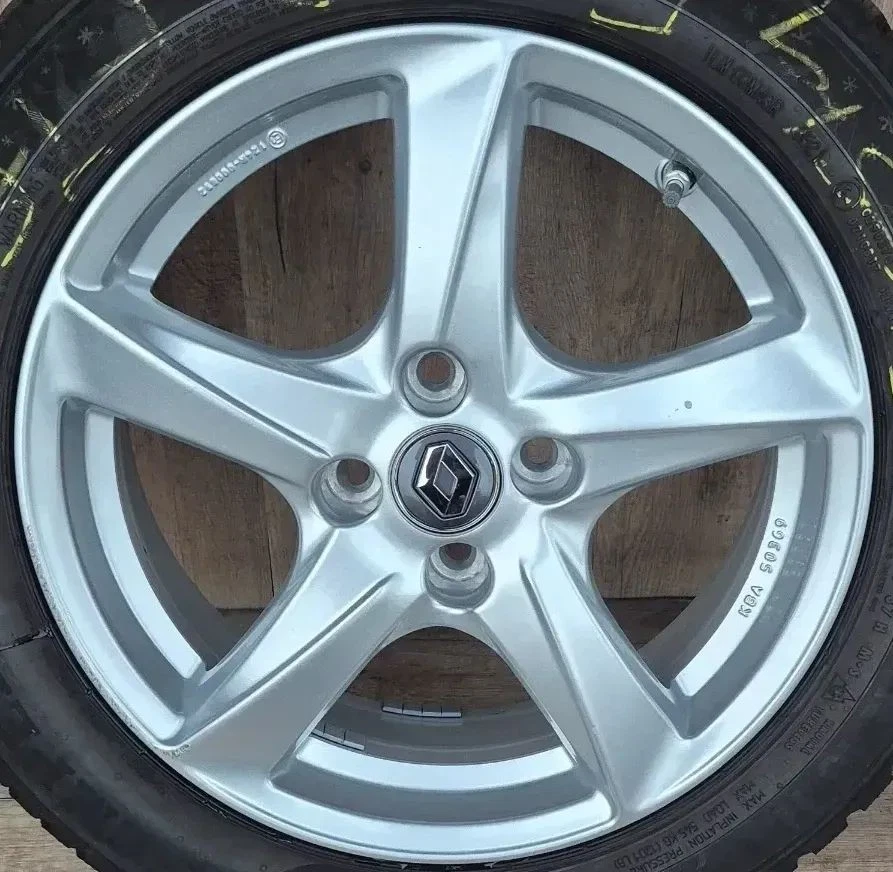 16 Zoll Winterräder Renault Clio IV RJA 195/55 R16 LK 4x100 - Bild 2 von 4