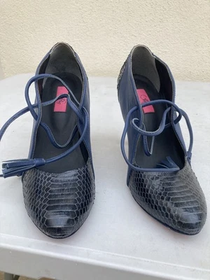 Escarpins Richelieu / Low Boots Pring Paris en cuir bleu marine et python - Photo 1/4