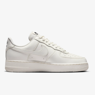 Nike Women's Air Force 1 '07 Essential Shoes (HF1058-133