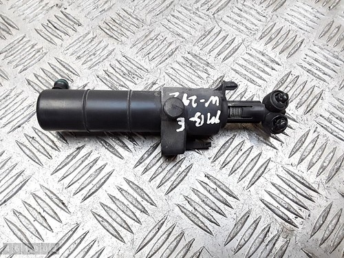 2012 MERCEDES E CLASS SCHEINWERFER SPRITZDUSE LINKS A2128600147