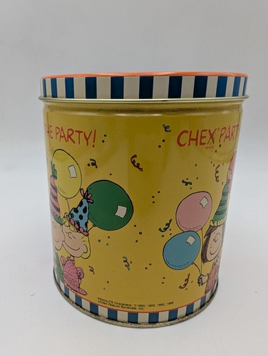 Vtg 1990 Peanuts & Chex Mix Collectable Tin 40 Years Of Tradition with Recipe - Picture 5 of 13