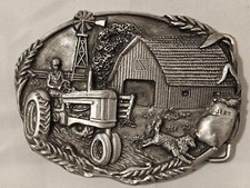 NEW BERGAMOT 1981 LIMITED EDITION TRACTOR  DOG FARM COMMEMORATIVE BELT BUCKLE