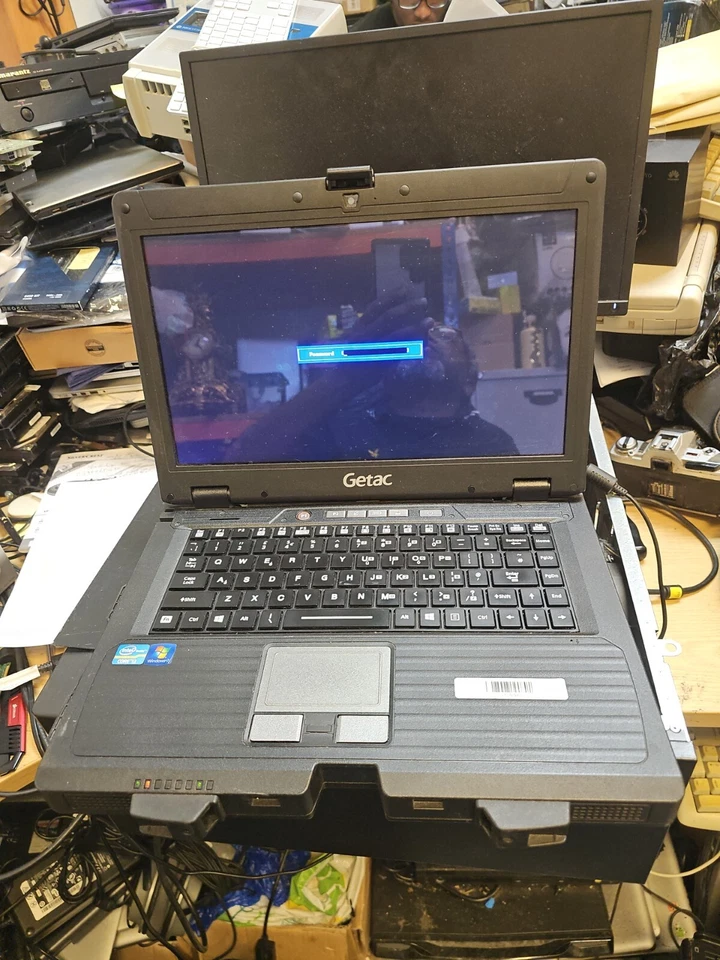 Rugged Getac S400 G2 Rugged 14" Laptop i3-3120M,4Gb RAM-NO HDD/CADDY, Bios Lock - Image 3 of 4