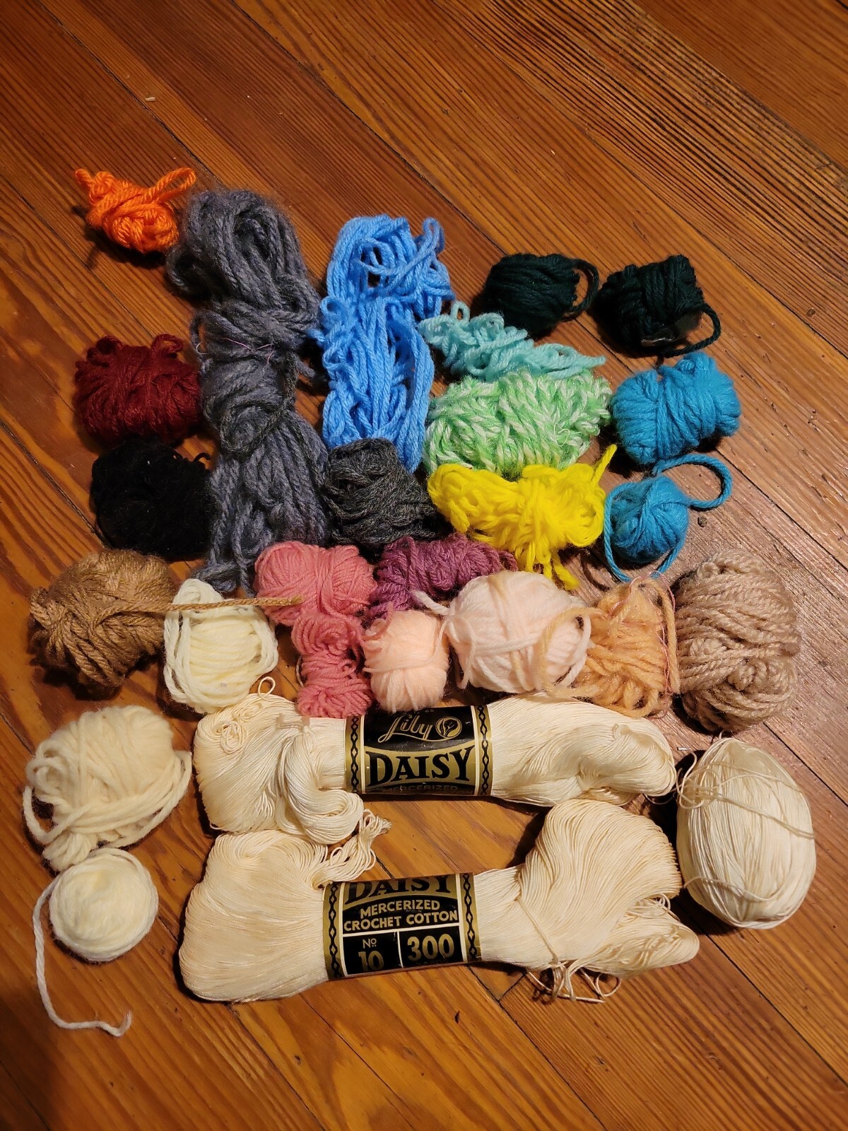 Daisy White 35 Mercerized Crochet Cotton No 10 300 Yards Each(Lot Of 2