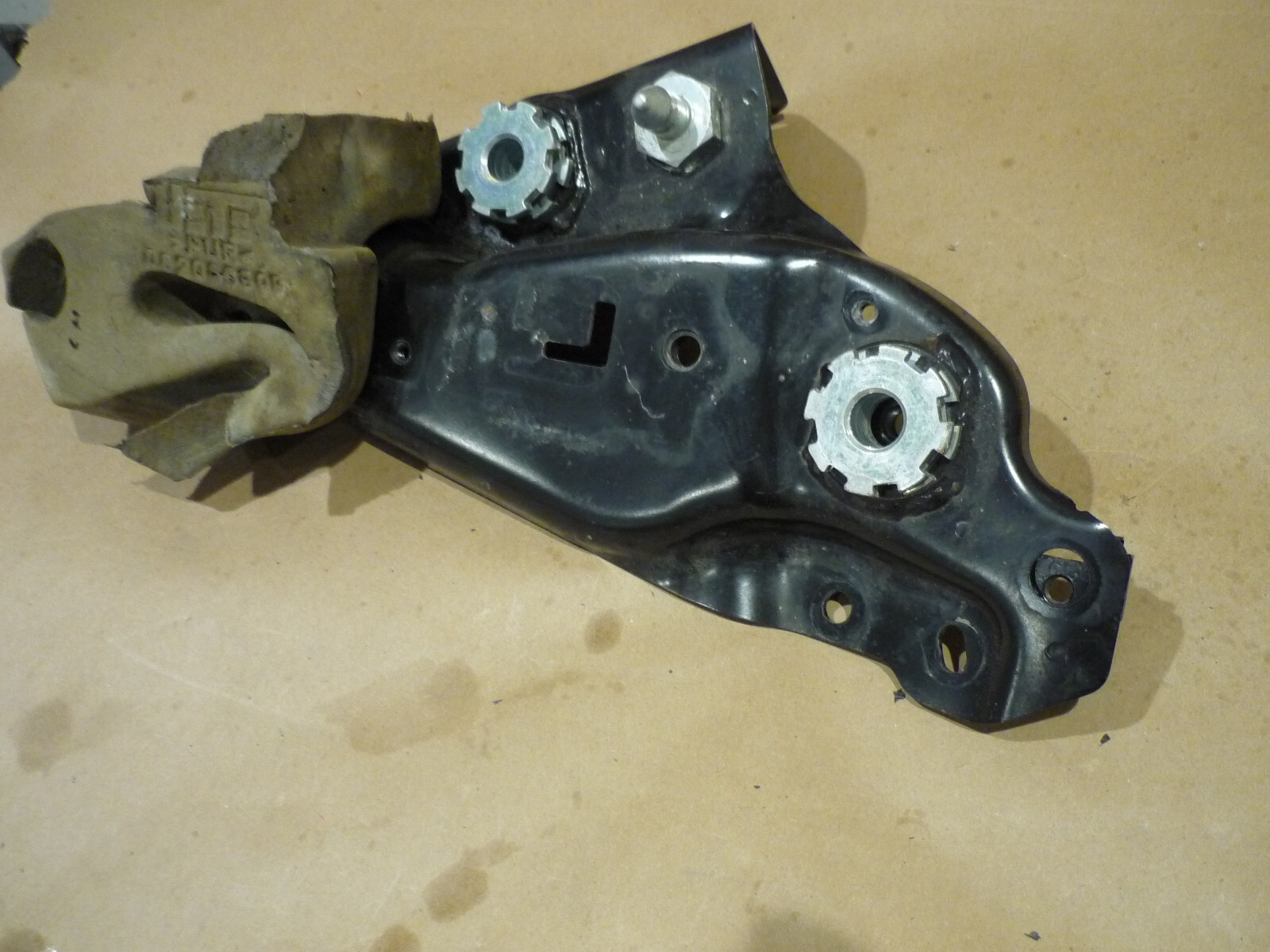 Ferrari California - LH Rear Crash Bracket  P/N  80729200