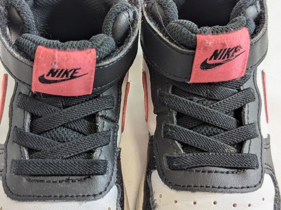 耐克 学步儿童 9C 女孩鞋 篮球运动鞋 黑色 粉色 运动场 — 第 4/4 张图片