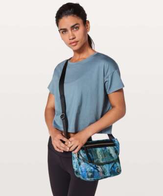 festival bag ii lululemon All Night Micro (Black/Gold): Handbags Lululemon festival bag - Gem