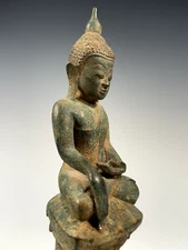 Burma Burmese Bronze Buddha on integral base ca. 18th century