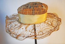 EDWARDIAN FINE BEIGE HORSEHAIR OPEN BRAID WEAVING WIDE BRIM HAT