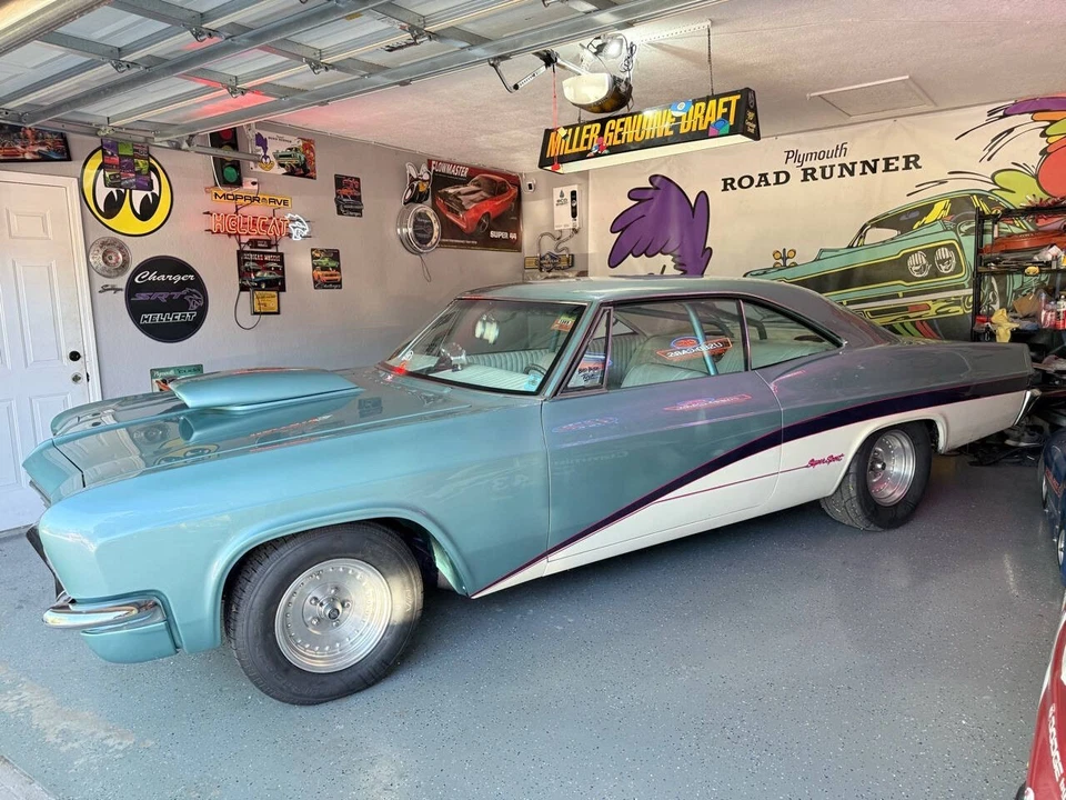 1966 Chevrolet Impala SS - Image 3 of 4