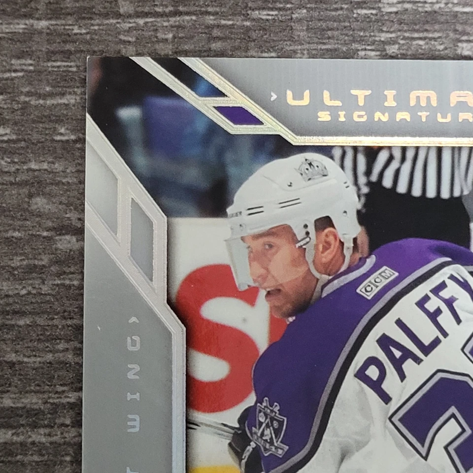 2004-05 Ultimate Collection Signature Zigmund Palffy Autograph #US-ZP Kings Auto - Image 2 of 4