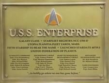 STAR TREK  EAGLEMOSS RAUMSCHIFF USS ENTERPRISE NCC-1701D DEDICATION PLAQUE