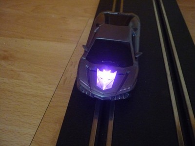 Carrera Go 64020 Transformers Lockdown mit Licht, gebraucht,  fährt gut.