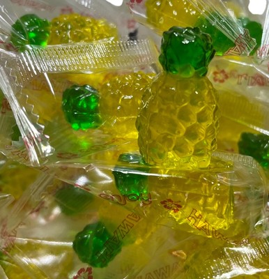 Hawaiian 3D Pineapple Gummy Candy   4 Pack   Tropical Fruit Island Snack