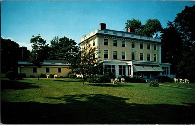 [57Kc] Postcard Unused, Larchwood Inn Wakefield RI