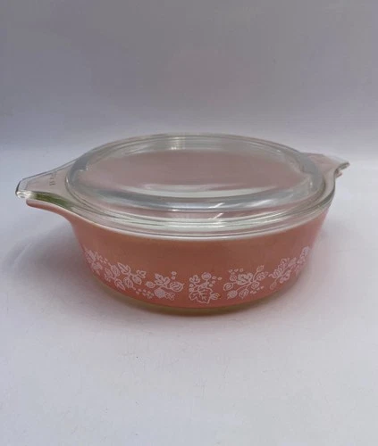 Vintage Pyrex Pink Gooseberry 471 - 1 pt Pint Small Casserole Dish w/ Lid 470-C