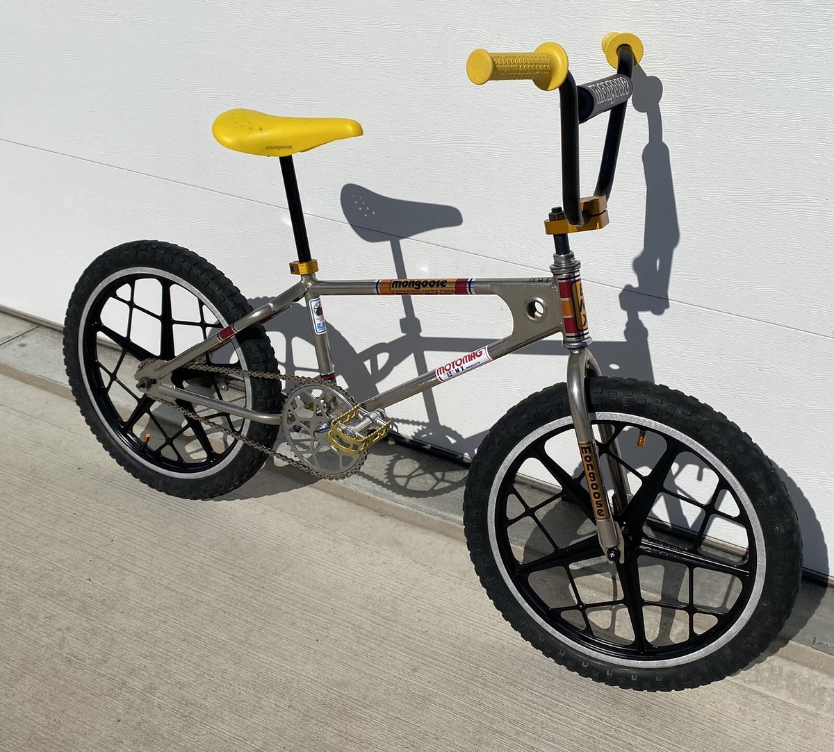 マングース世界500台限定の1978年レプリカのフレームとフォーク　oldbmx MONGOOSE 1978 REPLICA | サムズバイク
