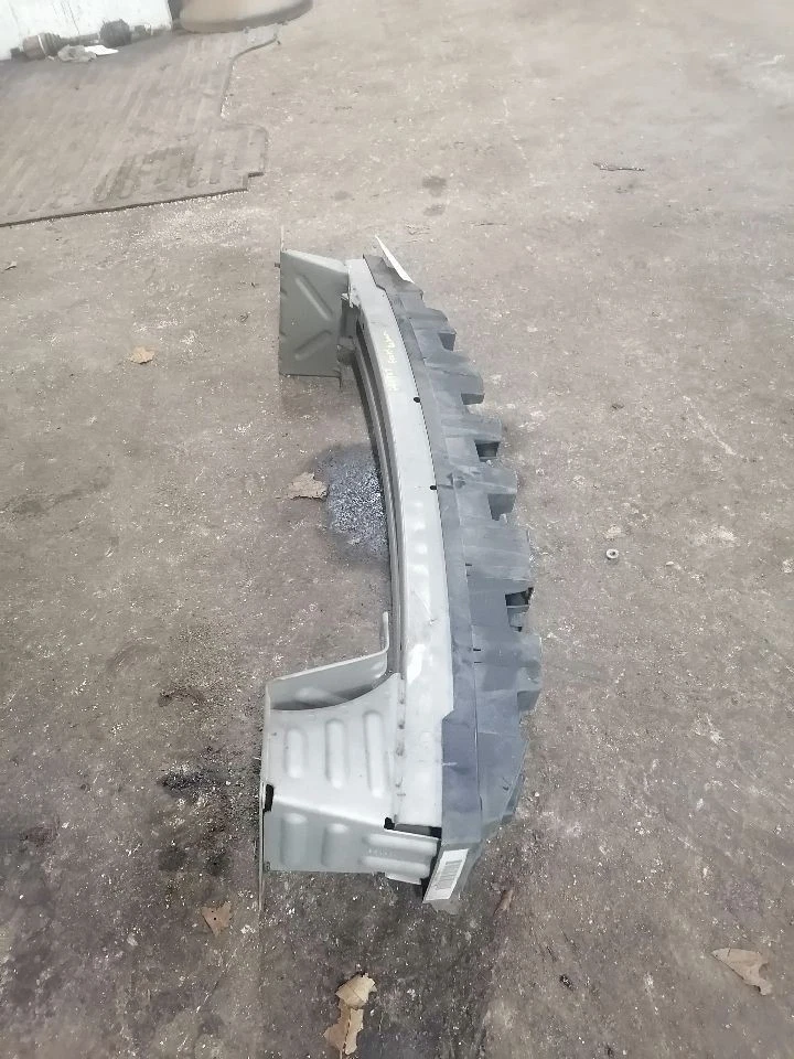 前保险杠加固适用于 06-09 熔融 1492990 — 第 3/4 张图片