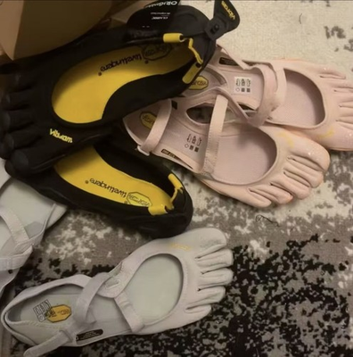 #ad VIBRAM Five finger Shoes Yoga Pilates Women#x27;s Sports amp; Dance Breathable Shoe $85.00