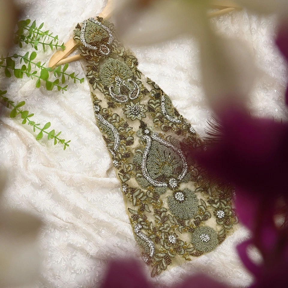 Vintage Green Net/Mesh Appliques – Set of 1 Hand-Embroidered Dabka Patches - Image 4 of 4