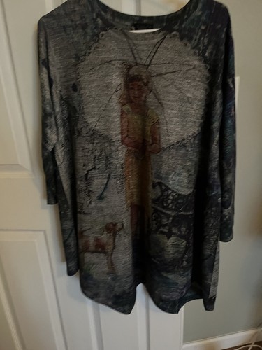 INOAH Woman’s Tunic Top Size Medium