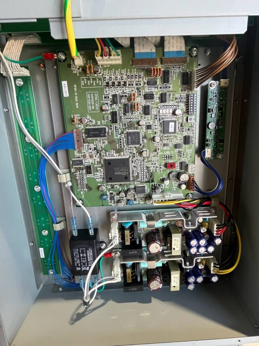 OKUMA E0105-680-004 Operating Panel 7000J Removed From The