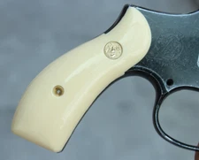 S&W 686 K, L FRAME GRIPS ROUND BUTT MODEL 66 CUSTOM FAUX IVORY # VTG GOLD MED