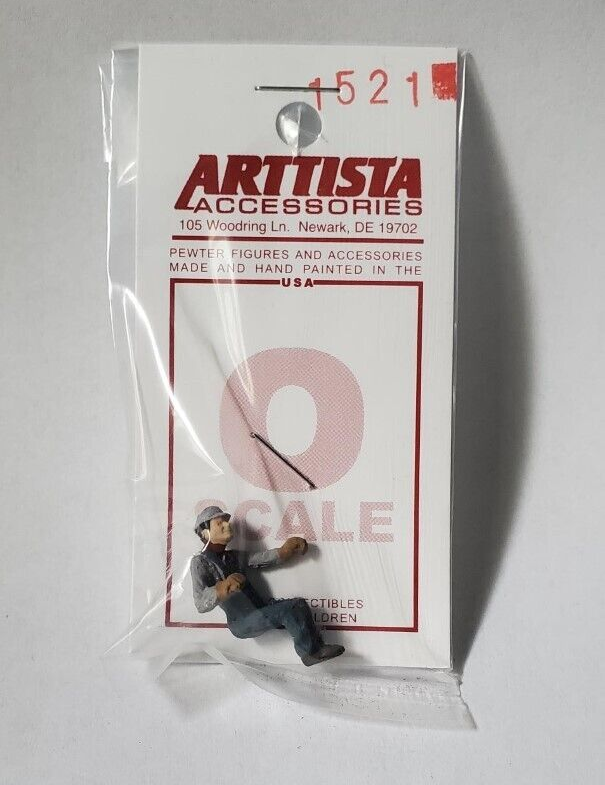 Arttista 1521 Engineer Leaning Out Window O Scale Figure Model