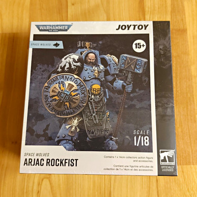 Joytoy Warhammer 40k Space Wolves Arjac Rockfist Action-Figur 1:18