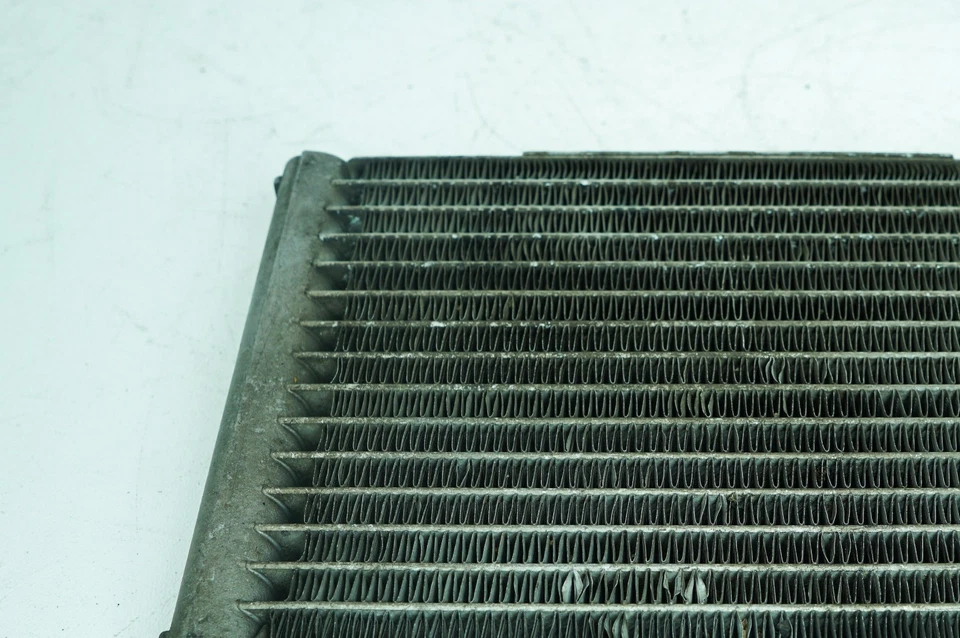 03-12 Mercedes SL500 R230 OEM suspensión hidráulica ABC enfriador de aceite 5114 Foto 3 de 4