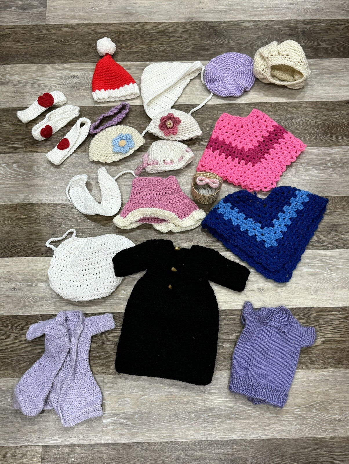 Variety Hats Ponchos Headbands Dress Vgc