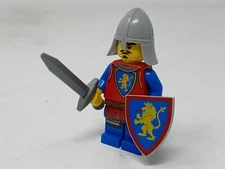LEGO Castle Minifigure Lion Knight #106 New