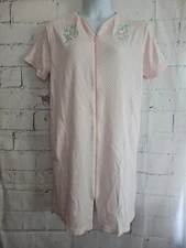Premier Intimates Pink Embroidered Housecoat Zip Front Robe Large Short Sleeve