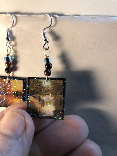 Scenic country side Earrings - Picture 2 of 2