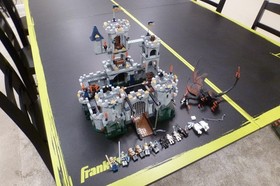 LEGO Castle: King's Castle Siege (7094)