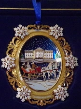 White House Christmas Ornament 2004