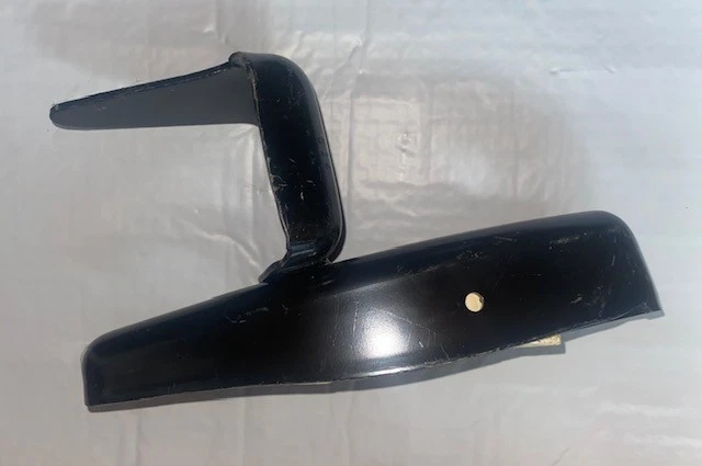 SOPORTE DE MONTAJE PARA PARACHOQUES DELANTERO GM ORIGINAL 1994-1997 DERECHO, NÚMERO DE PIEZA 1254-8281 Foto 4 de 4