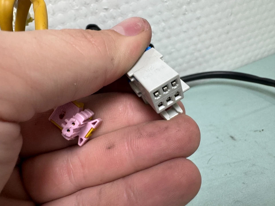 02-03 Saturn Vue Steering Wheel Spiral Reel Cable Clock Spring 15298229 - Image 3 of 4