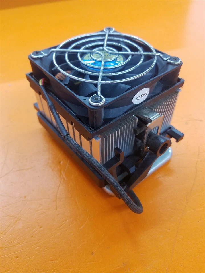 ⭐️⭐️⭐️⭐️⭐️ MassCool Socket 754 Fan Heatsink w CPU Retention Bracket 5T313B1H3G - Image 2 of 4